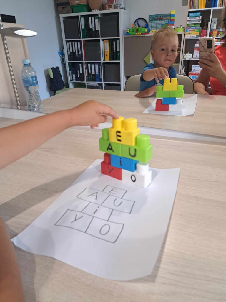 Terapia pedagogiczna w LOGO SENSUM Busko-Zdrój, zdjęcie 9