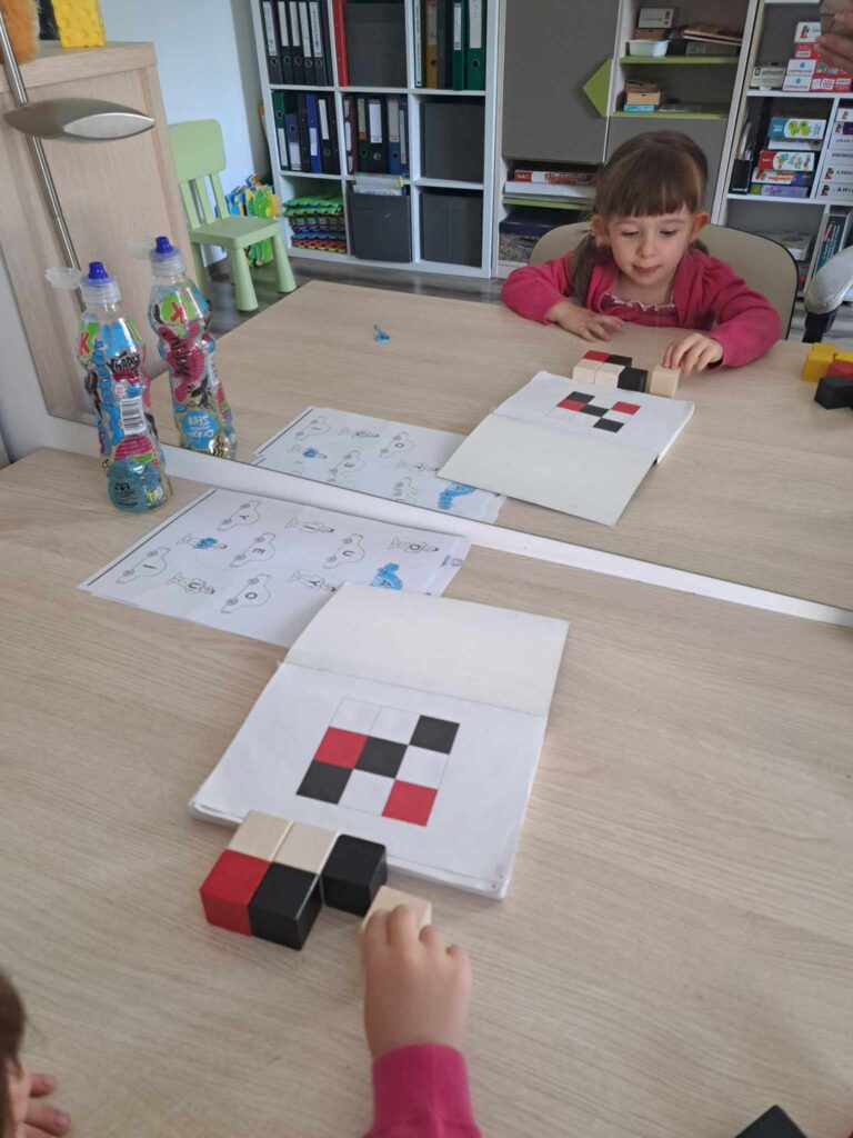 Terapia pedagogiczna w LOGO SENSUM Busko-Zdrój, zdjęcie 5
